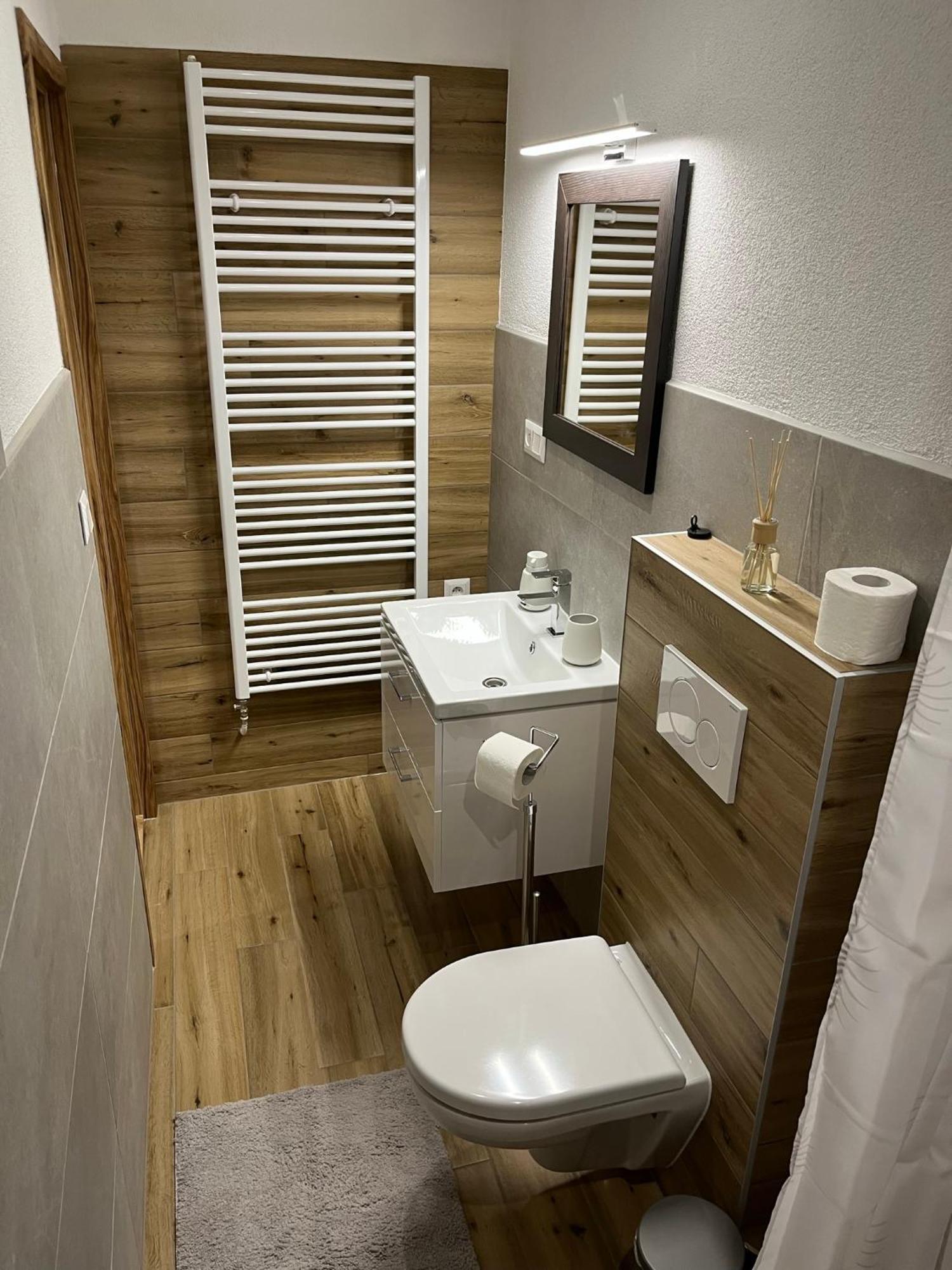 A&A Apartmany Liptovský Mikuláš エクステリア 写真