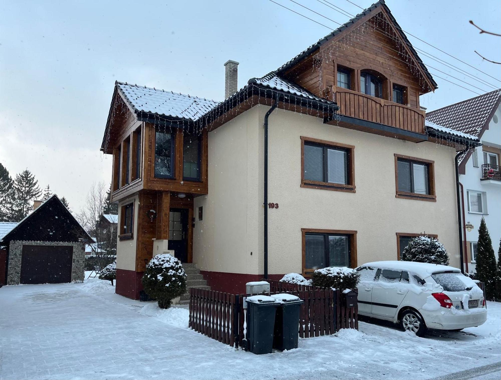 A&A Apartmany Liptovský Mikuláš エクステリア 写真