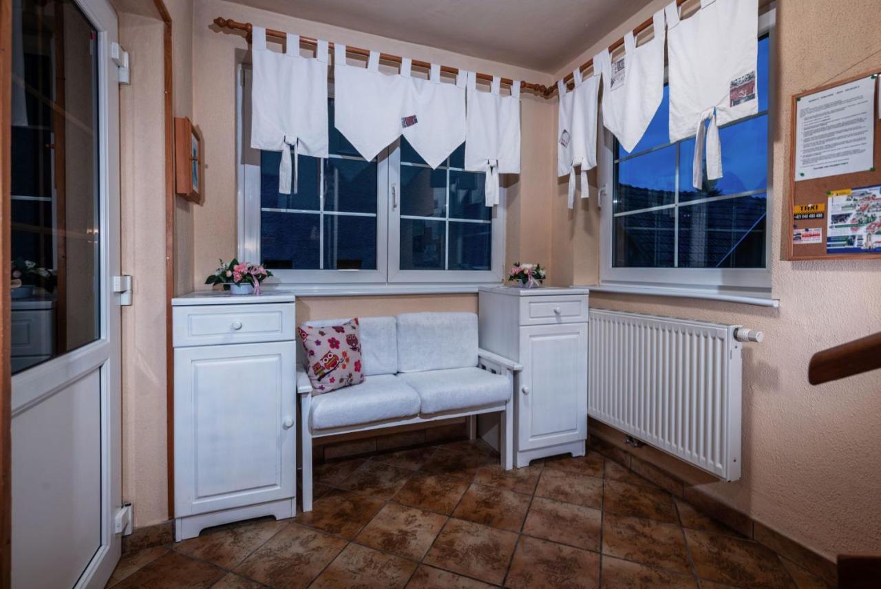 A&A Apartmany Liptovský Mikuláš エクステリア 写真